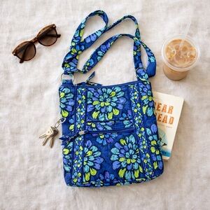 Vera Bradley Hipster Crossbody Indigo Retired Print Blue Floral Adjustable Purse